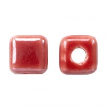 Keramikperlen Kubus (6 x 6.5 mm) Ruby Red (10 Stück)