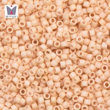 Miyuki Delica Perlen (11/0) Light Rose Matted (2.8 Gramm)